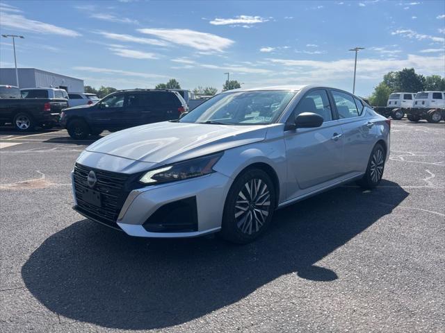 2025 Nissan Altima SV FWD
