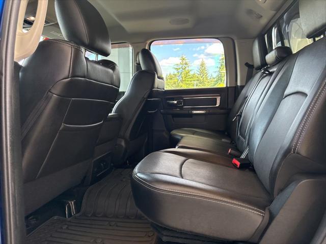 2017 Ram 1500 Laramie Crew Cab 4x4 5'7" Box