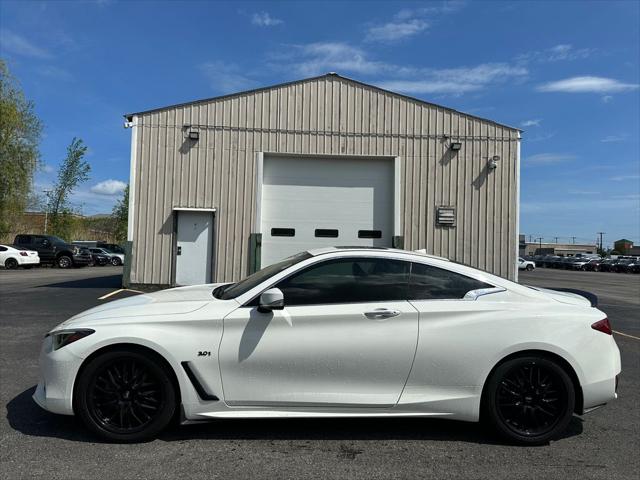 2019 INFINITI Q60 3.0t LUXE