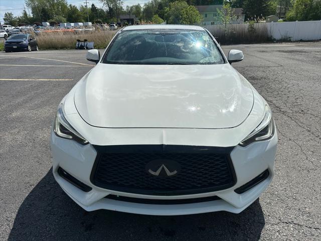 2019 INFINITI Q60 3.0t LUXE