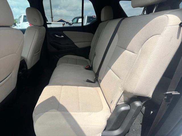 2023 Chevrolet Traverse FWD LS