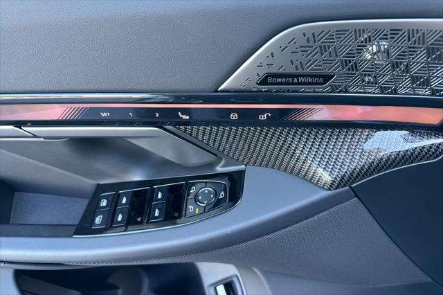 2027 BMW 5 Series 550e xDrive