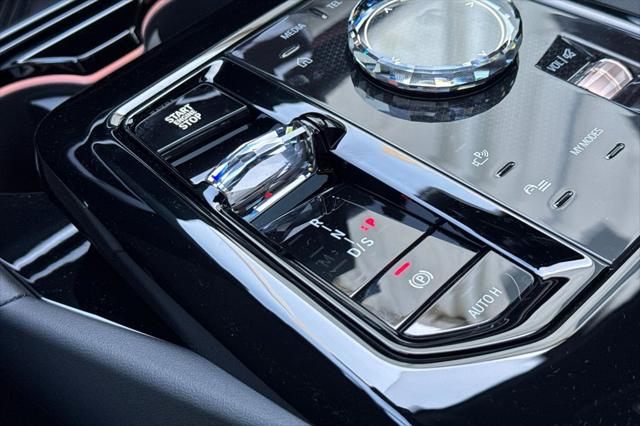 2027 BMW 5 Series 550e xDrive