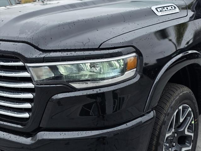 2026 Ram 1500 Laramie Crew Cab 4x4 5'7" Box