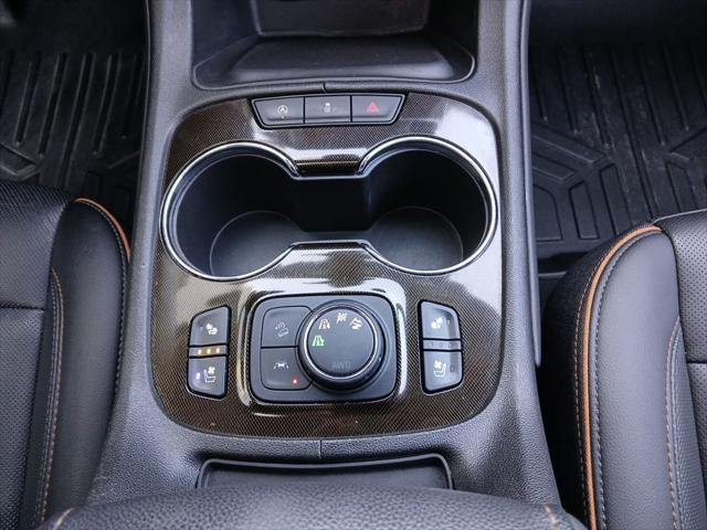 2023 GMC Acadia AWD AT4