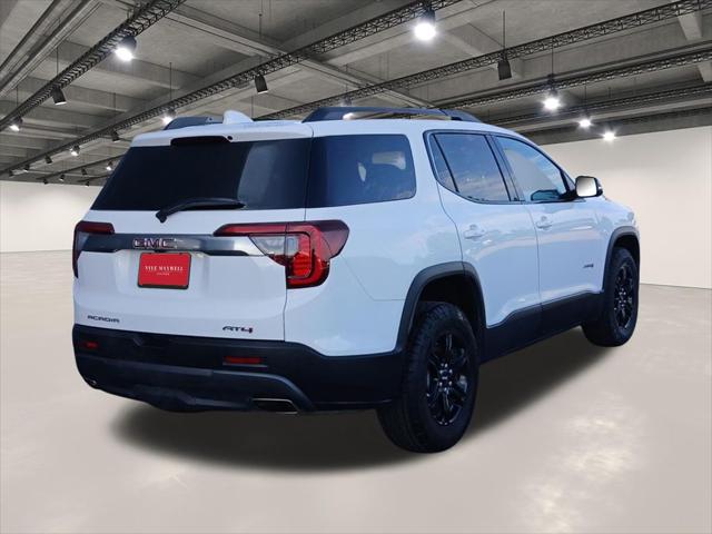 2023 GMC Acadia AWD AT4