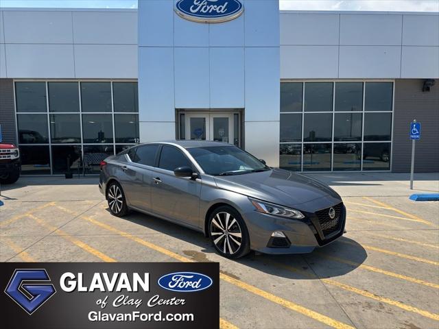 2022 Nissan Altima SR FWD for sale in Clay Center, KS