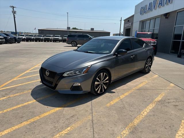 2022 Nissan Altima SR FWD