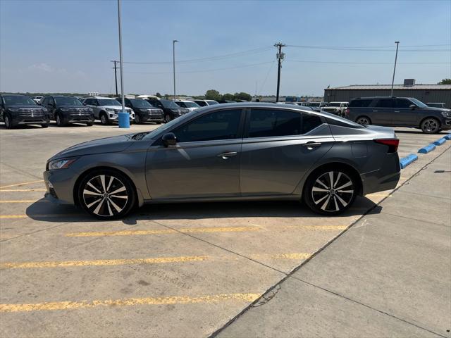 2022 Nissan Altima SR FWD