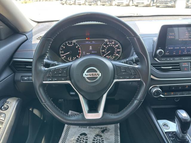 2022 Nissan Altima SR FWD