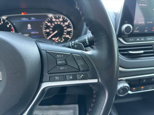 2022 Nissan Altima SR FWD