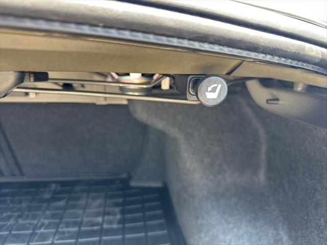 2022 Nissan Altima SR FWD