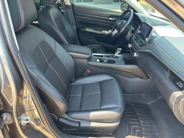 2022 Nissan Altima SR FWD