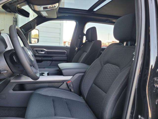2026 Ram 1500 Big Horn Crew Cab 4x2 64 Box