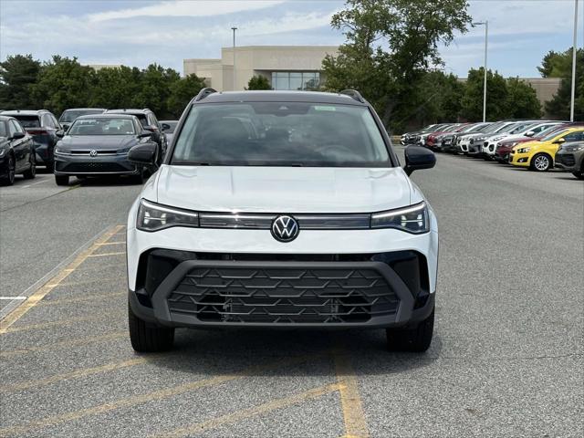 2026 Volkswagen Taos SE Black