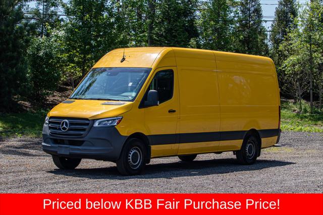 2021 Mercedes-Benz Sprinter 2500 High Roof I4 for sale in Commack, NY