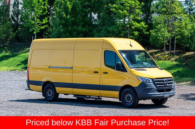2021 Mercedes-Benz Sprinter 2500 High Roof I4