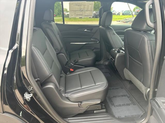 2026 Chevrolet Traverse AWD LT