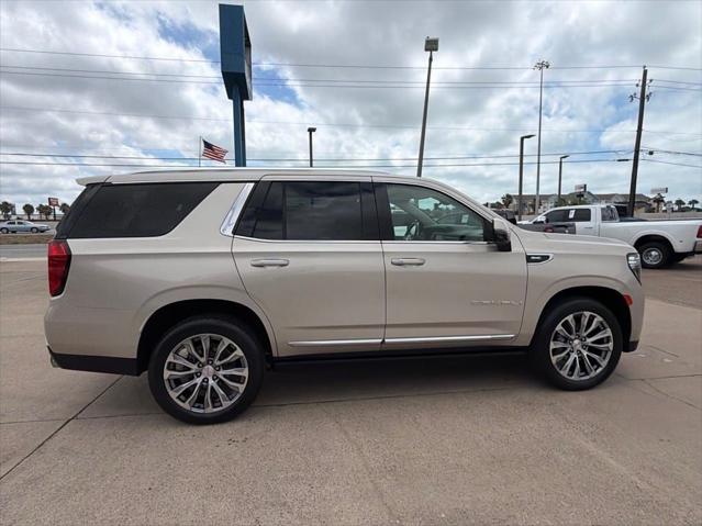 2021 GMC Yukon 4WD Denali