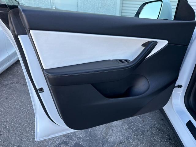2022 Tesla Model Y Performance Dual Motor All-Wheel Drive