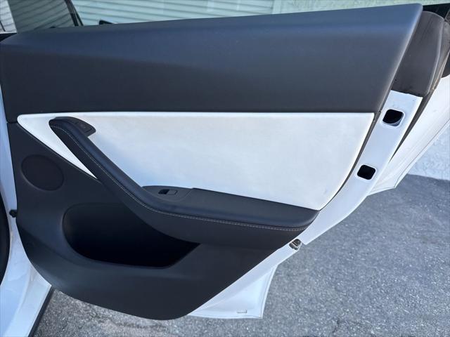 2022 Tesla Model Y Performance Dual Motor All-Wheel Drive