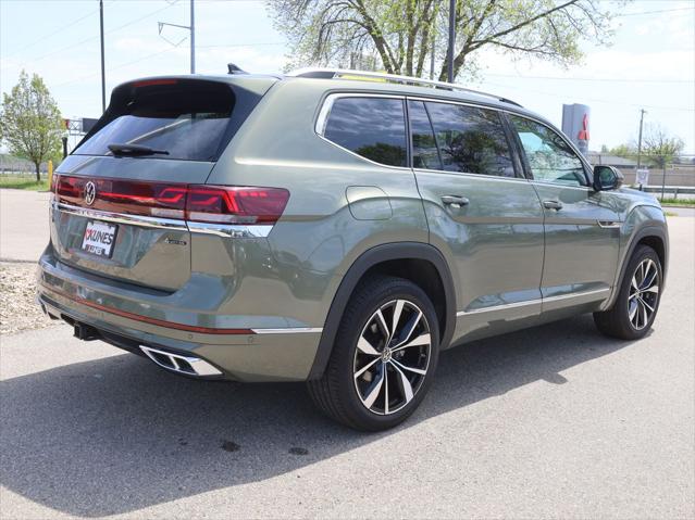 2025 Volkswagen Atlas 2.0T SEL Premium R-Line