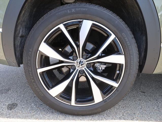 2025 Volkswagen Atlas 2.0T SEL Premium R-Line