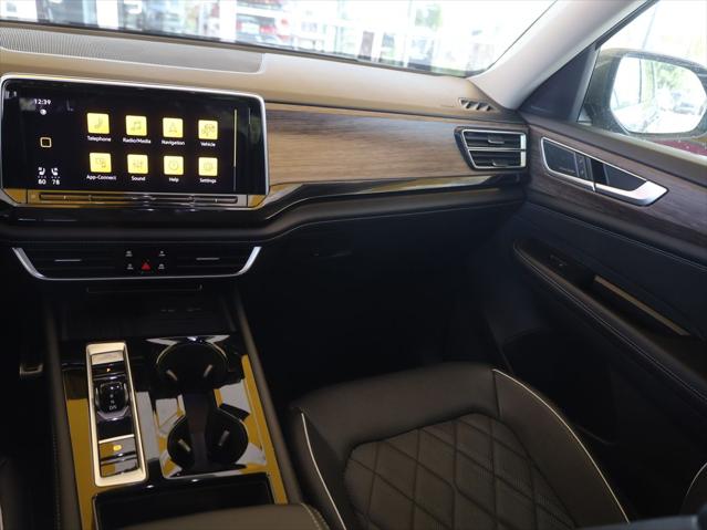 2025 Volkswagen Atlas 2.0T SEL Premium R-Line