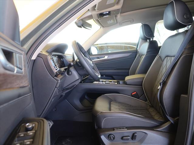 2025 Volkswagen Atlas 2.0T SEL Premium R-Line