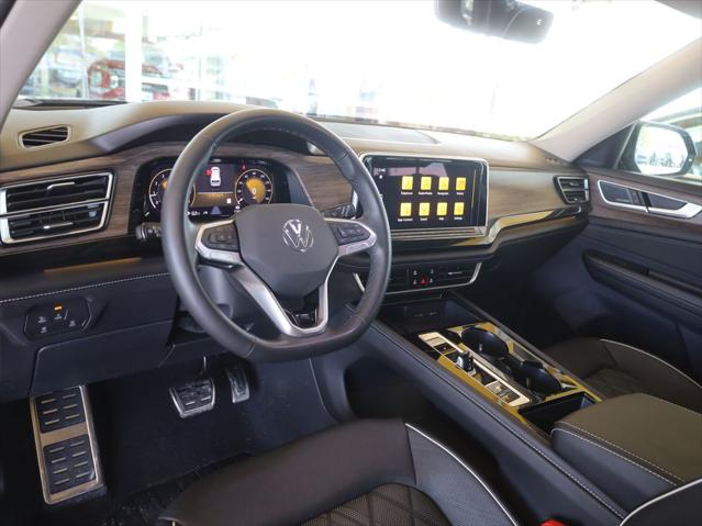 2025 Volkswagen Atlas 2.0T SEL Premium R-Line