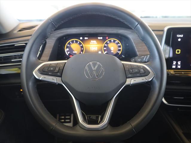 2025 Volkswagen Atlas 2.0T SEL Premium R-Line