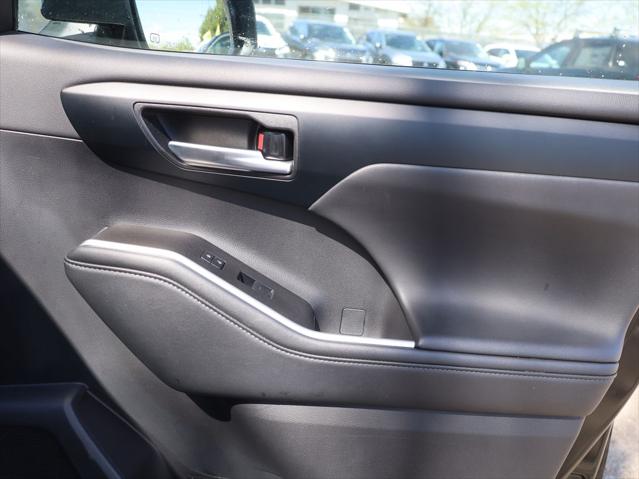 2025 Toyota Highlander XSE