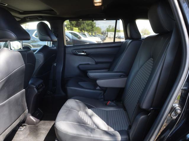 2025 Toyota Highlander XSE