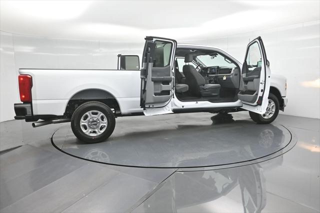 2026 Ford F-350 XLT