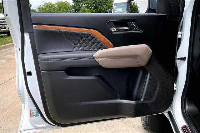 2024 GMC Canyon 4WD Denali