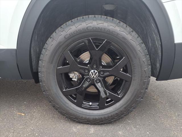 2026 Volkswagen Atlas Peak Edition