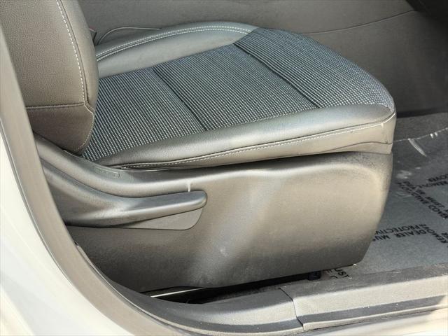 2025 Buick NV Preferred FWD