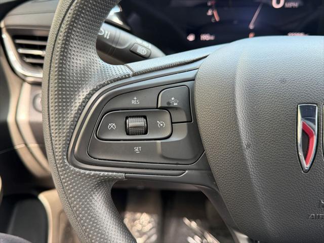 2025 Buick NV Preferred FWD