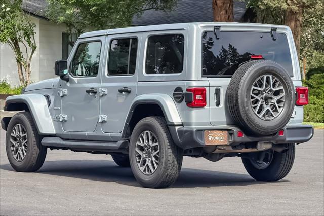 2024 Jeep Wrangler 4-Door Sahara 4x4