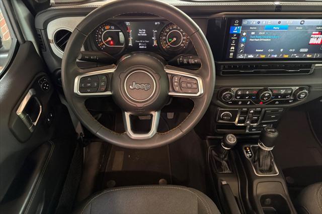 2024 Jeep Wrangler 4-Door Sahara 4x4