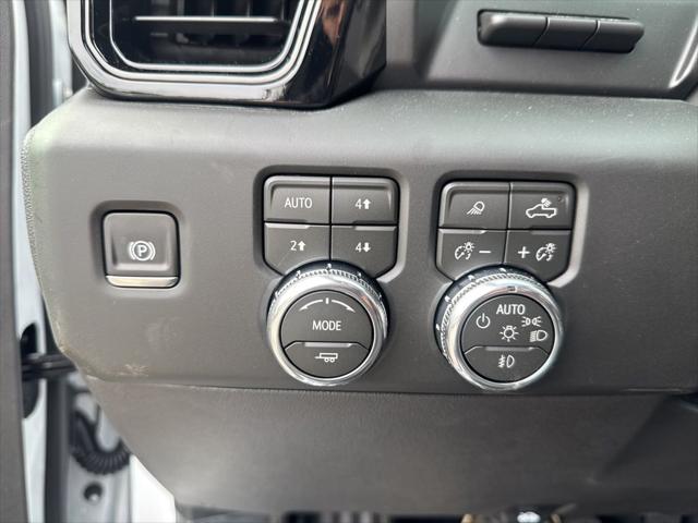 2026 GMC Sierra 1500 Crew Cab, Short Bed, AT4, 4WD