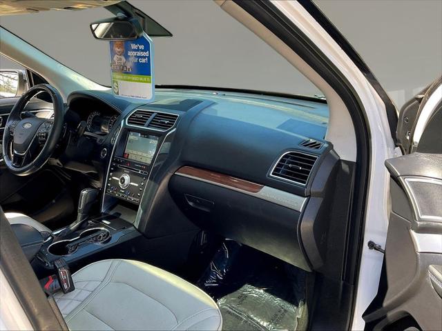 2017 Ford Explorer Platinum