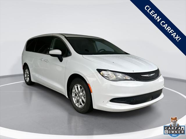 2023 Chrysler Voyager LX