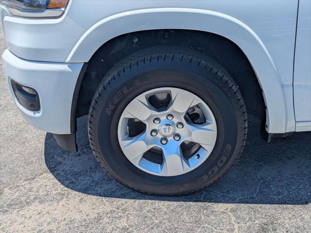 2025 Ram 1500 Big Horn Crew Cab 4x4 5'7" Box