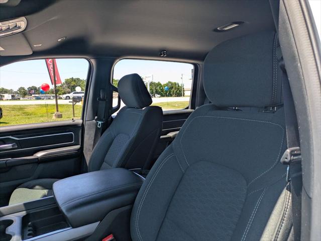 2025 Ram 1500 Big Horn Crew Cab 4x4 5'7" Box