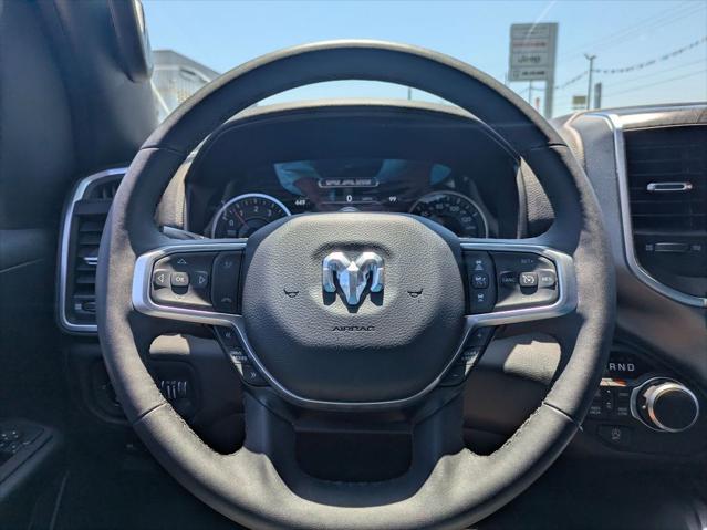 2025 Ram 1500 Big Horn Crew Cab 4x4 5'7" Box