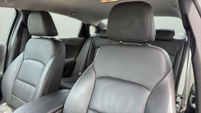 2023 Chevrolet Malibu FWD 2LT