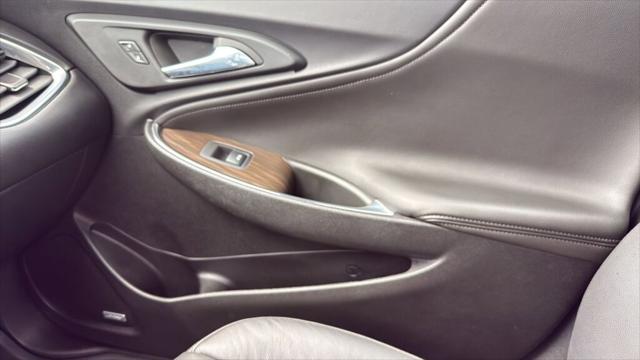 2023 Chevrolet Malibu FWD 2LT