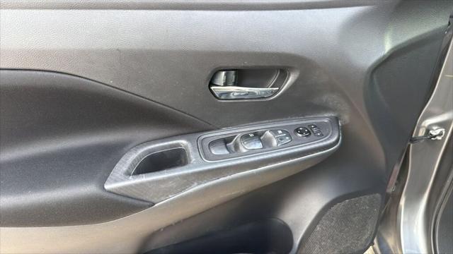 2021 Nissan Versa SV Xtronic CVT