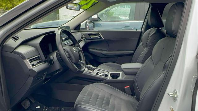 2024 Mitsubishi Outlander PHEV SE Ralliart